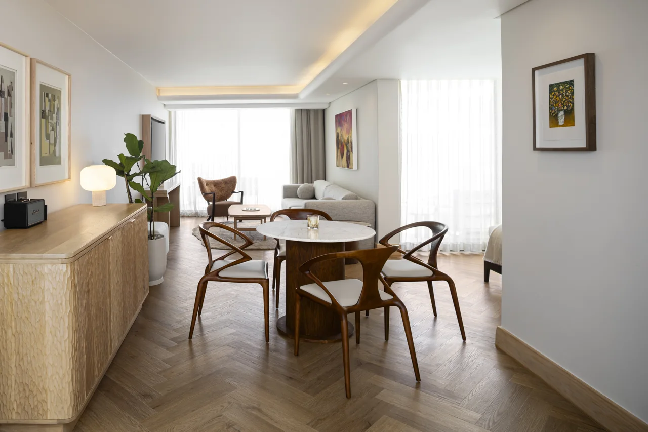 Completed interiors · 25