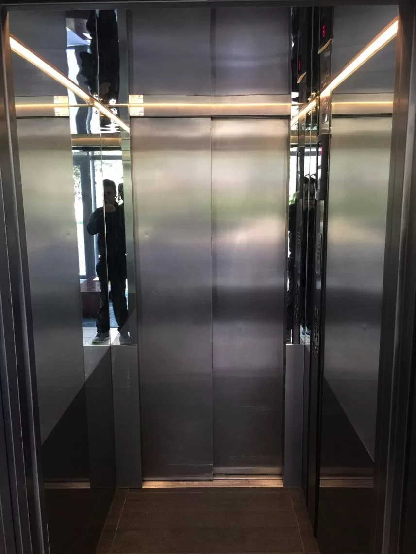 Apartment Elevator - The Marina · 3