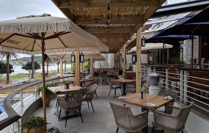 Restaurant - Surf Shack · 10