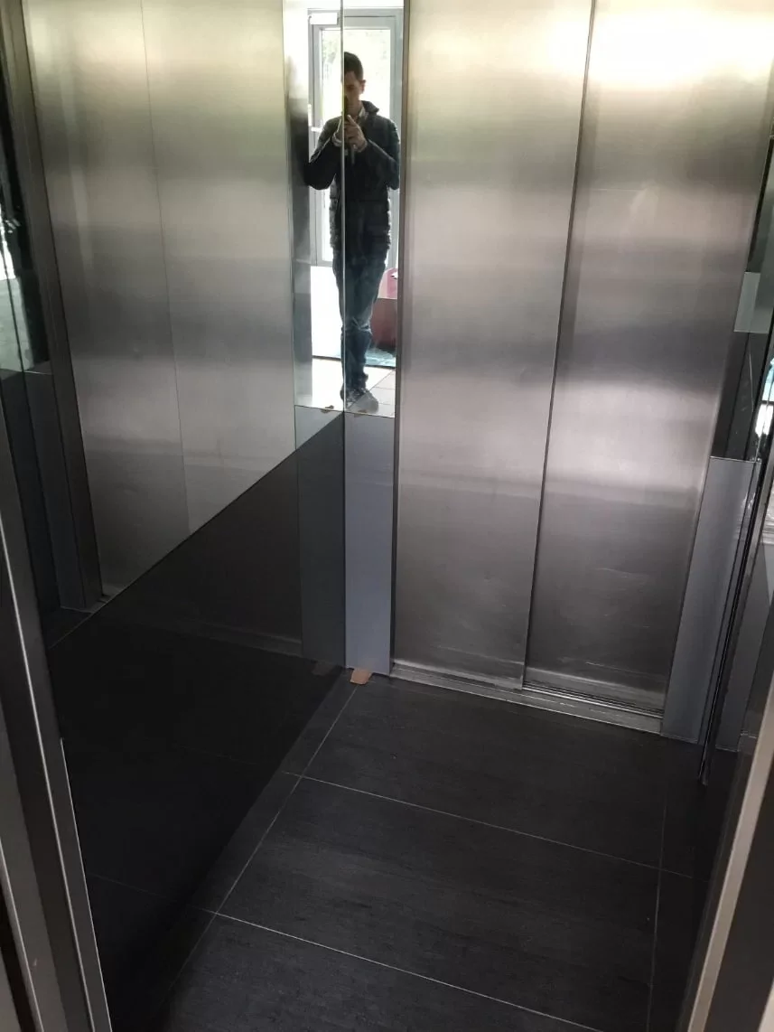 Apartment Elevator - The Marina · 10