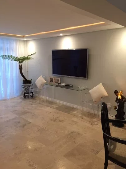 House LCM · 24
