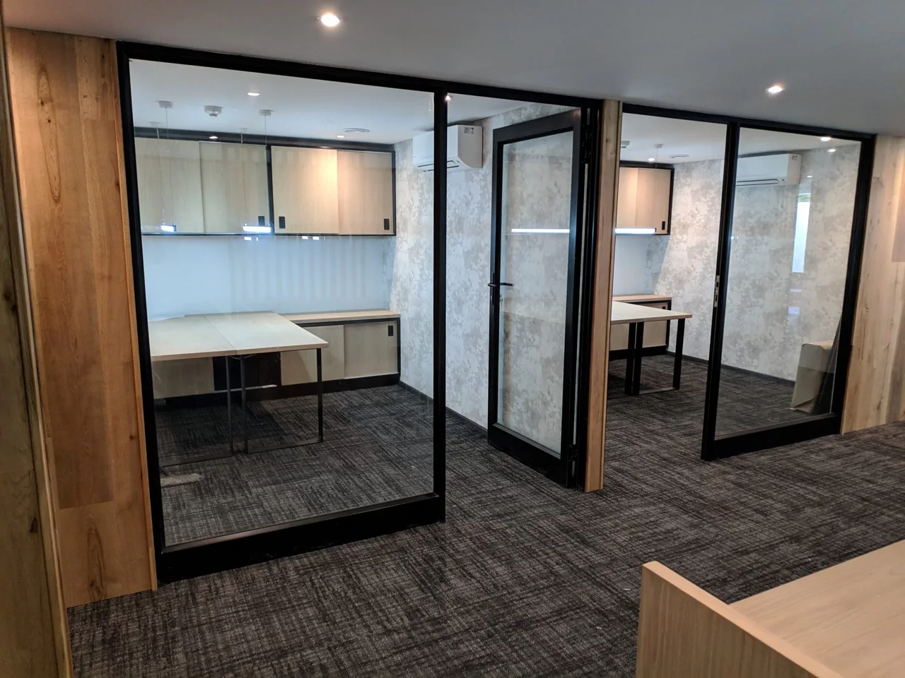 Office - KC · 16