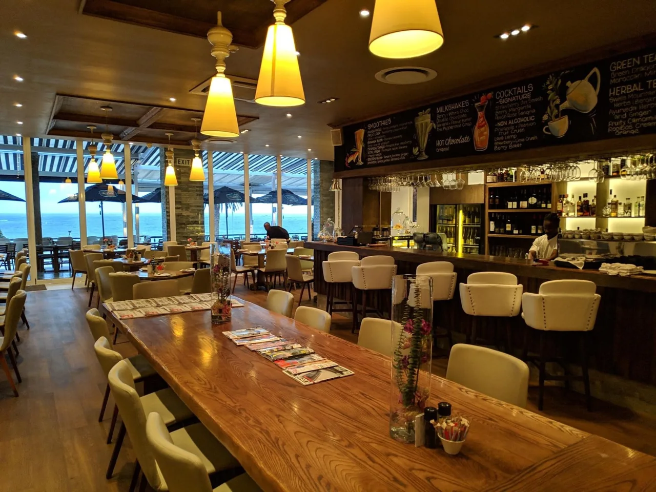Restaurant - La Belle CB — Camps Bay